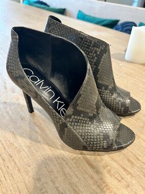 Calvin Klein Gray Snake-Print Peep-Toe Stiletto Booties